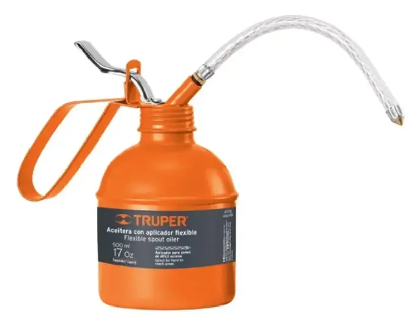 Aceitera con Aplicador Flexible Truper 500 ml ACEF-500