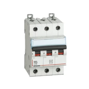 Interruptor Termomagnético Trifásico C50 3P 50A Bticino FN830YC50