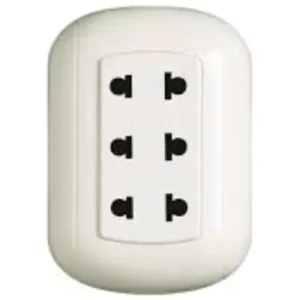 Tomacorriente Triple Universal 16A 250V Marfil Bticino P96